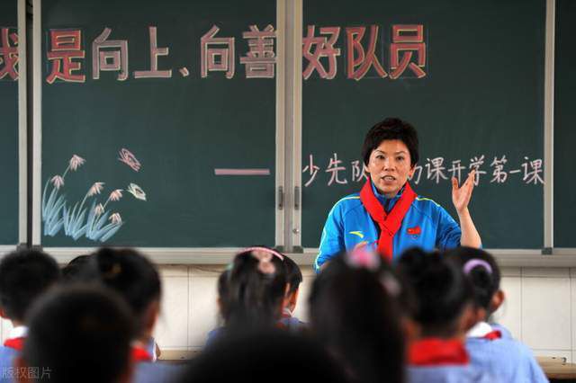 女侠被下药糟蹋呻吟